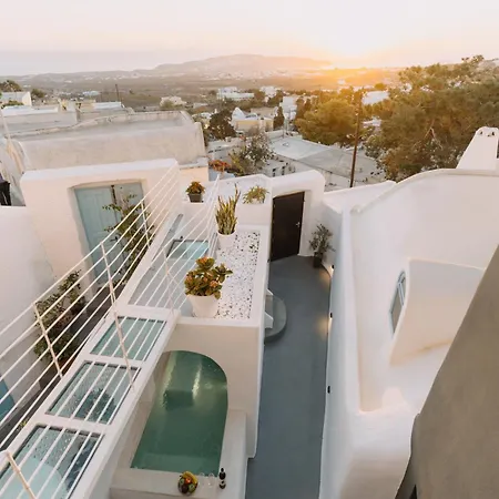 Noir Cave With Private Jacuzzi And Sunset Terrace Villa