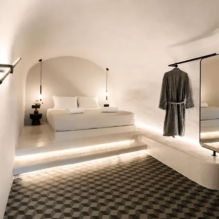 Noir Cave - Private Jacuzzi & Sunset Terrace *