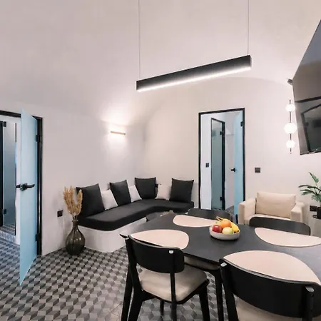 Noir Cave - Private Jacuzzi & Sunset Terrace