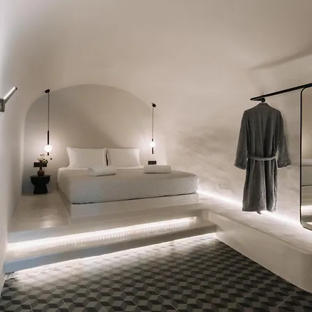 Noir Cave With Private Jacuzzi And Sunset Terrace וילה *