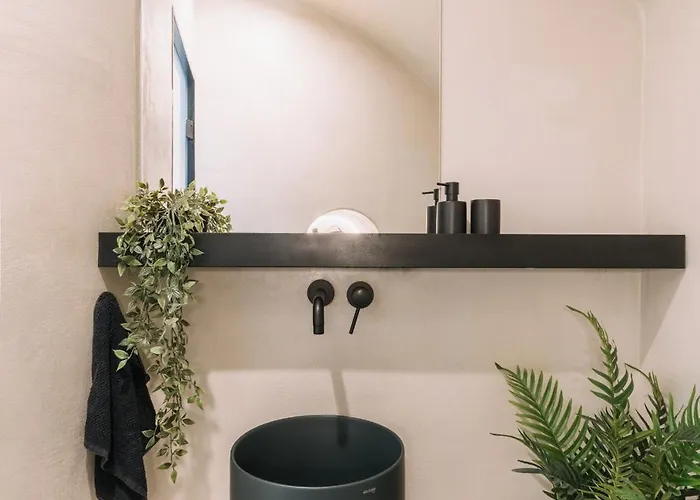 Noir Cave With Private Jacuzzi And Sunset Terrace فيلة Pýrgos