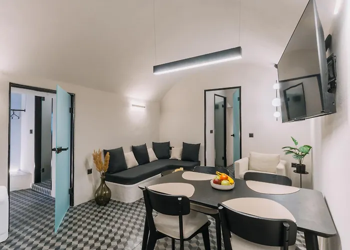 فيلة Noir Cave With Private Jacuzzi And Sunset Terrace Pýrgos