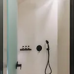 Noir Cave With Private Jacuzzi And Sunset Terrace