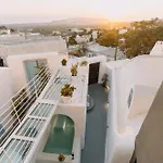 Noir Cave With Private Jacuzzi And Sunset Terrace Villa